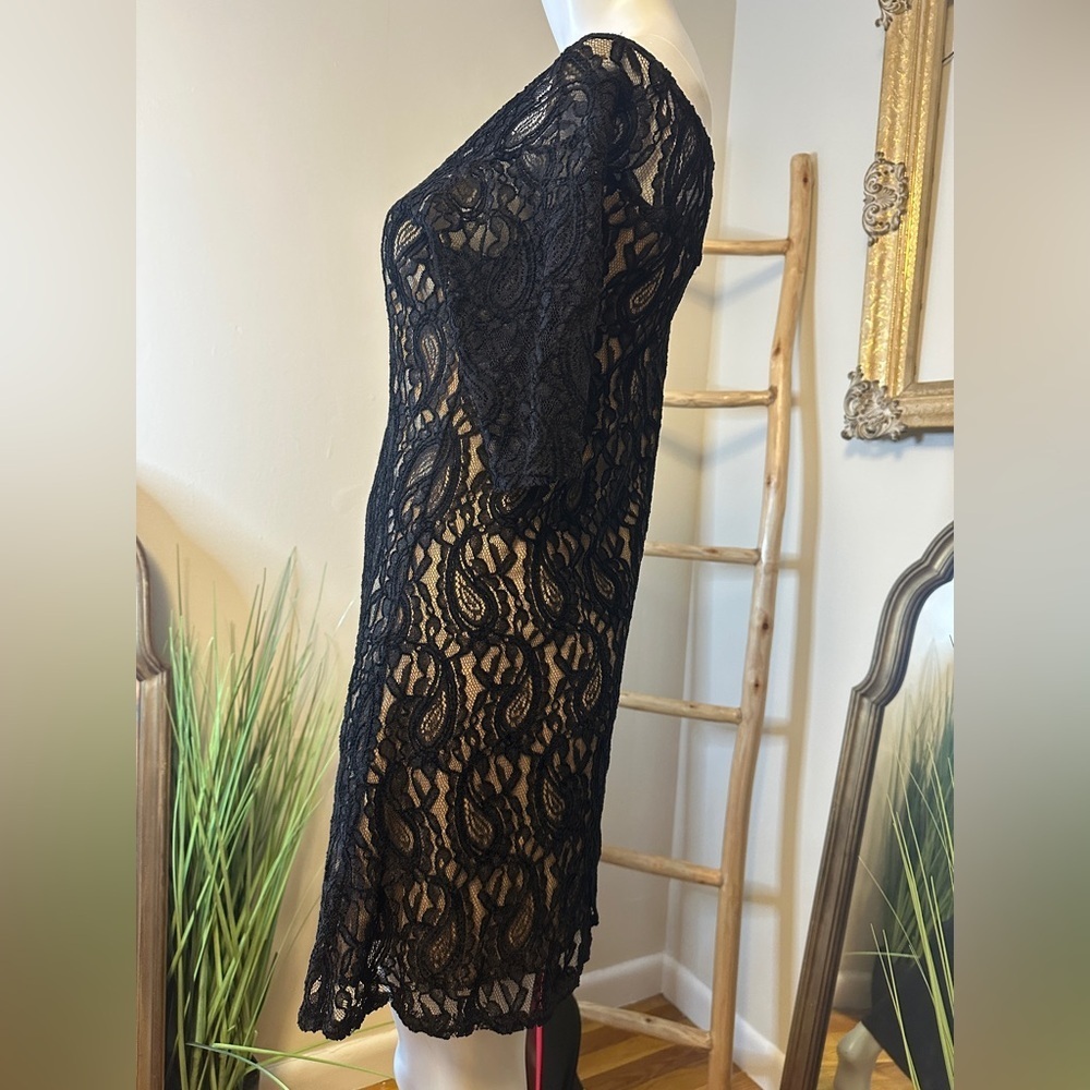 Verducci Little Black Lace Dress Nude Lining Medium - Picture 4 of 6